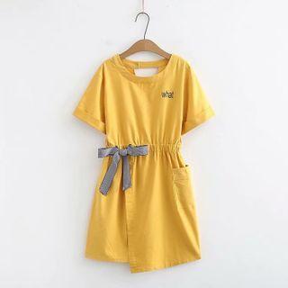 Lettering Short-sleeve Tie-waist A-line Dress
