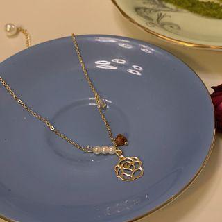 Flower Faux Pearl Pendant Alloy Necklace White Faux Pearl - Gold - One Size