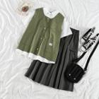 Button Vest / Short-sleeve T-shirt / Midi Skirt
