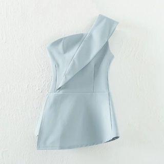 Single-shoulder Top