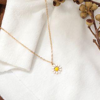 Daisy Pendant Necklace Yellow - One Size