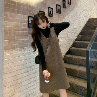 Turtleneck Cropped Sweater + Plain Dress