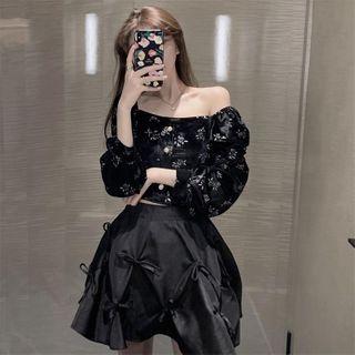 Puff-sleeve Floral Plain Blouse Top - One Size