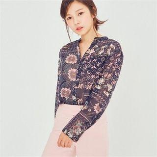 Dip-back Patterned Chiffon Blouse