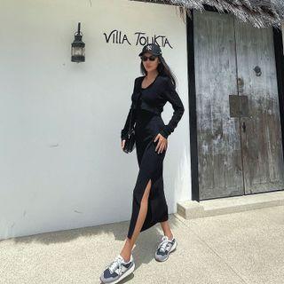 High-waist Plain Knit Split A-line Skirt