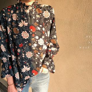 Smock-neck Floral Zip-back Blouse