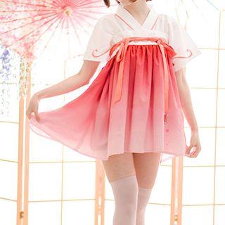 Short-sleeve Top / Pleated Skirt