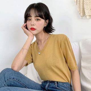 V-neck Shirred-shoulder Knit Top