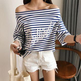 Off-shoulder Short-sleeve Lettering Striped T-shirt