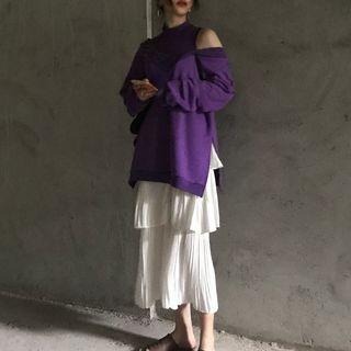 Cold Shoulder Sweatshirt / Tiered Midi Skirt