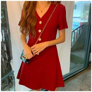 V-neck Buttoned Short-sleeve Mini Dress