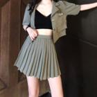 Short-sleeve Cropped Shirt / Pleated Mini A-line Skirt