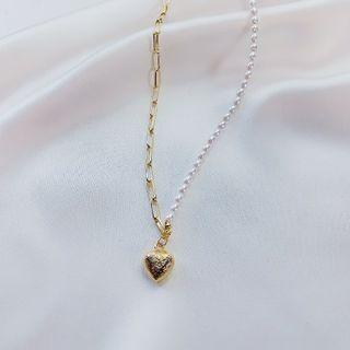 Asymmetric Alloy Heart Pendant Faux Pearl Necklace Gold - One Size