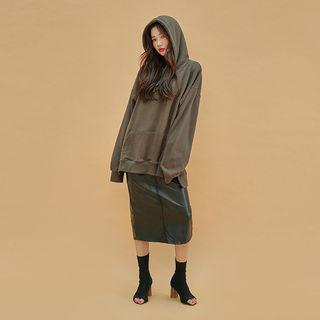 Faux-leather H-line Long Skirt