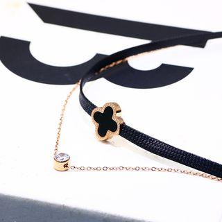 Clover Choker