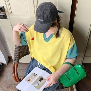 Short-sleeve Color Block Collared Knit Top