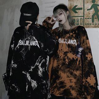 Lettering Tie-dyed Long-sleeve Round Neck T-shirt