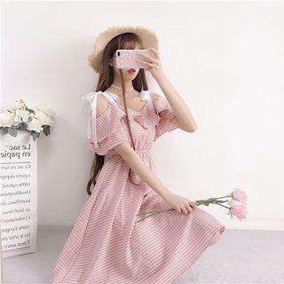 Off-shoulder Plaid Short-sleeve A-line Dress