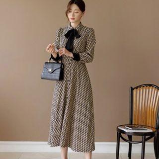 Tie-neck Patterned Shirtdress