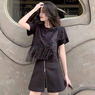 Mesh Panel Short-sleeve T-shirt / Zip Details High-waist Mini A-line Skirt