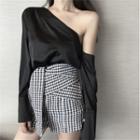 One-shoulder Plain Blouse / High-waist Tie-strap Gingham Shorts