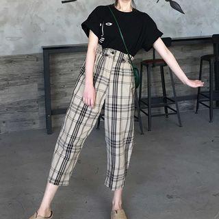 Set: Short-sleeve T-shirt + Plaid Cropped Pants