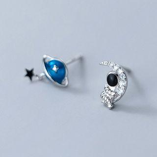 Asymmetrical Astronaut & Planet Ear Stud 1 Pair - Blue & Silver - One Size