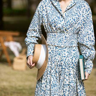 Lantern-sleeve Floral Blouse / Midi Floral A-line Skirt