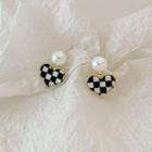 Heart Checker Faux Pearl Alloy Dangle Earring 1 Pair - Silver Needle - White Faux Pearl - Check - Black & White - One Size