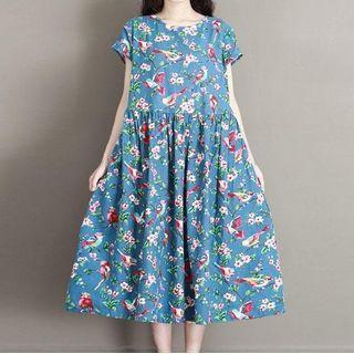 Short-sleeve Nature Print A-line Midi Dress