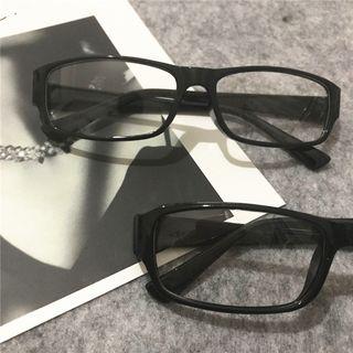 Retro Rectangular Eyeglasses