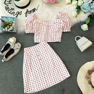Set: Heart Print Square-neck Cropped Top + Skirt