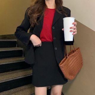 Blazer / High-waist Skirt