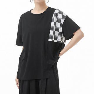 Checkerboard Panel Irregular T-shirt