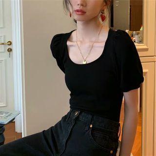 Scoop-neck Puff-sleeve Cropped Knit Top