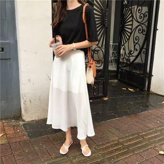 Open Back Short Sleeve Tee / Maxi Skirt