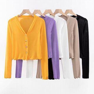 Lettuce Edge Long-sleeve Button Cropped T-shirt