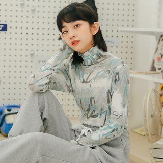 Turtleneck Lettering Print Knit Top