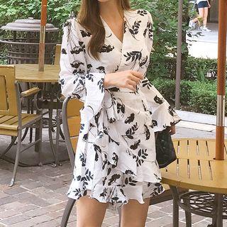 Long-sleeve Leaf Print Mini Dress