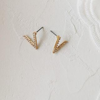 Rhinestone Letter V Earring