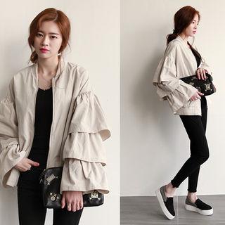 Ruffle-tiered Sleeve Zip Jacket
