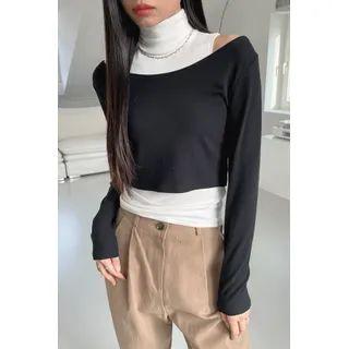 Set: Cropped T-shirt + Sleeveless Turtle-neck Top