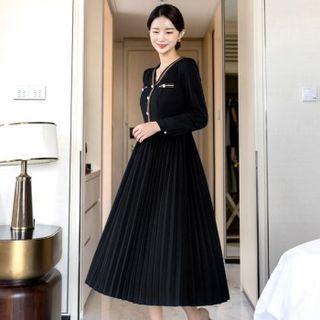 Contrast-trim Long Pleated Dress