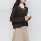 V-neck Sweater / Long-sleeve Mock-neck T-shirt