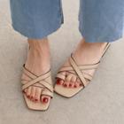 Square Toe-loop Strappy Sandals