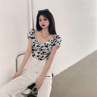 Printed Puff-sleeve Top / High Waist Wide Leg Pants