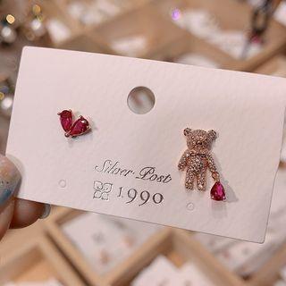 Non-matching Rhinestone Bear Earring 1 Pair - Love Heart Bear - One Size