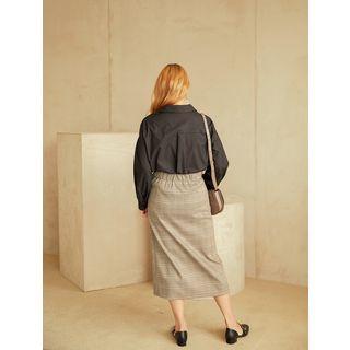 Buttoned Plaid Long Wrap Skirt