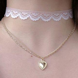 Alloy Heart Pendant Layered Lace Choker