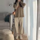 Cable Knit Sweater / Cropped Straight Leg Pants / Set